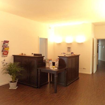 Das Neue Hotel Am Park 프론덴베르크 외부 사진